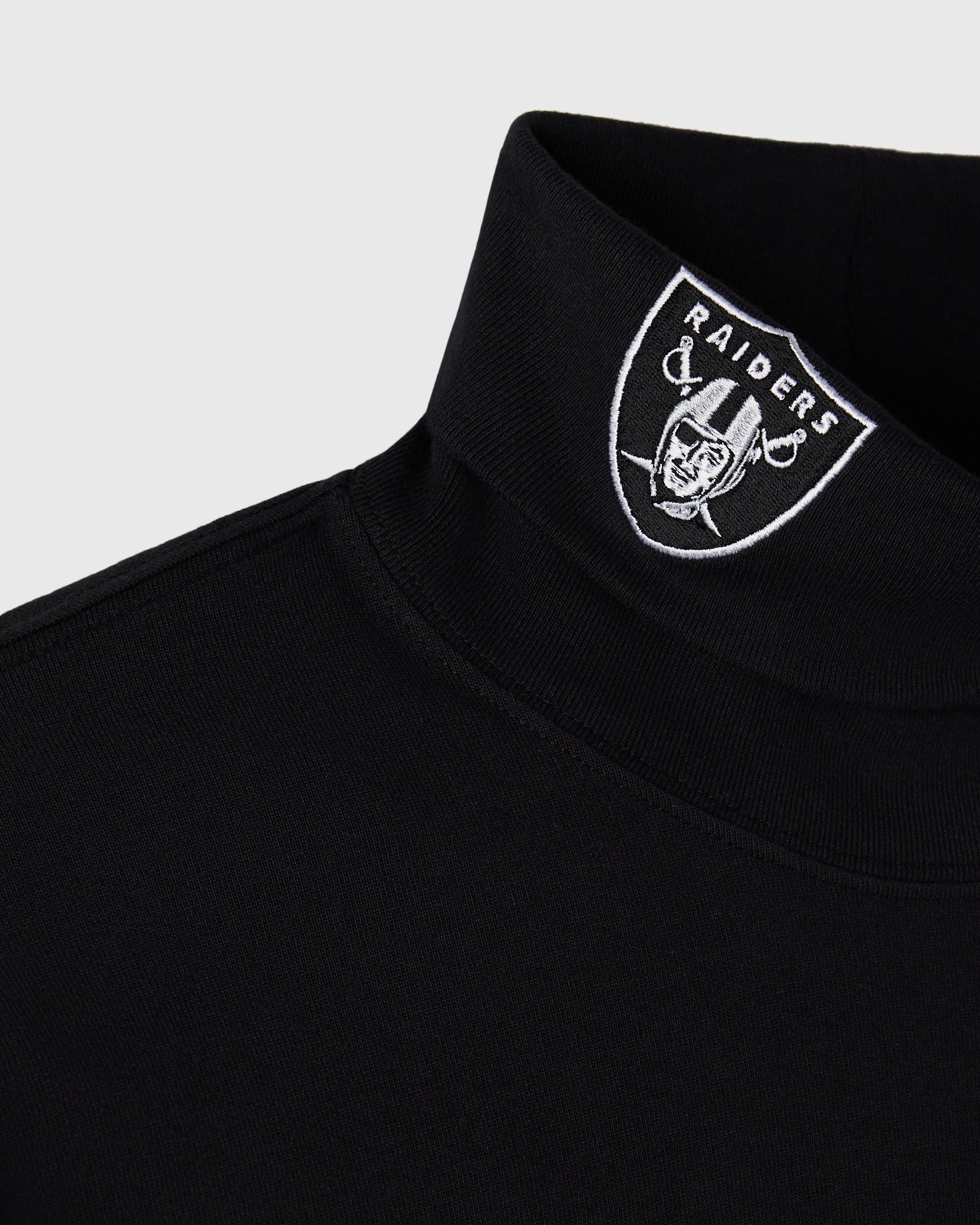 NFL Las Vegas Raiders Heavyweight Turtleneck - Black IMAGE #4