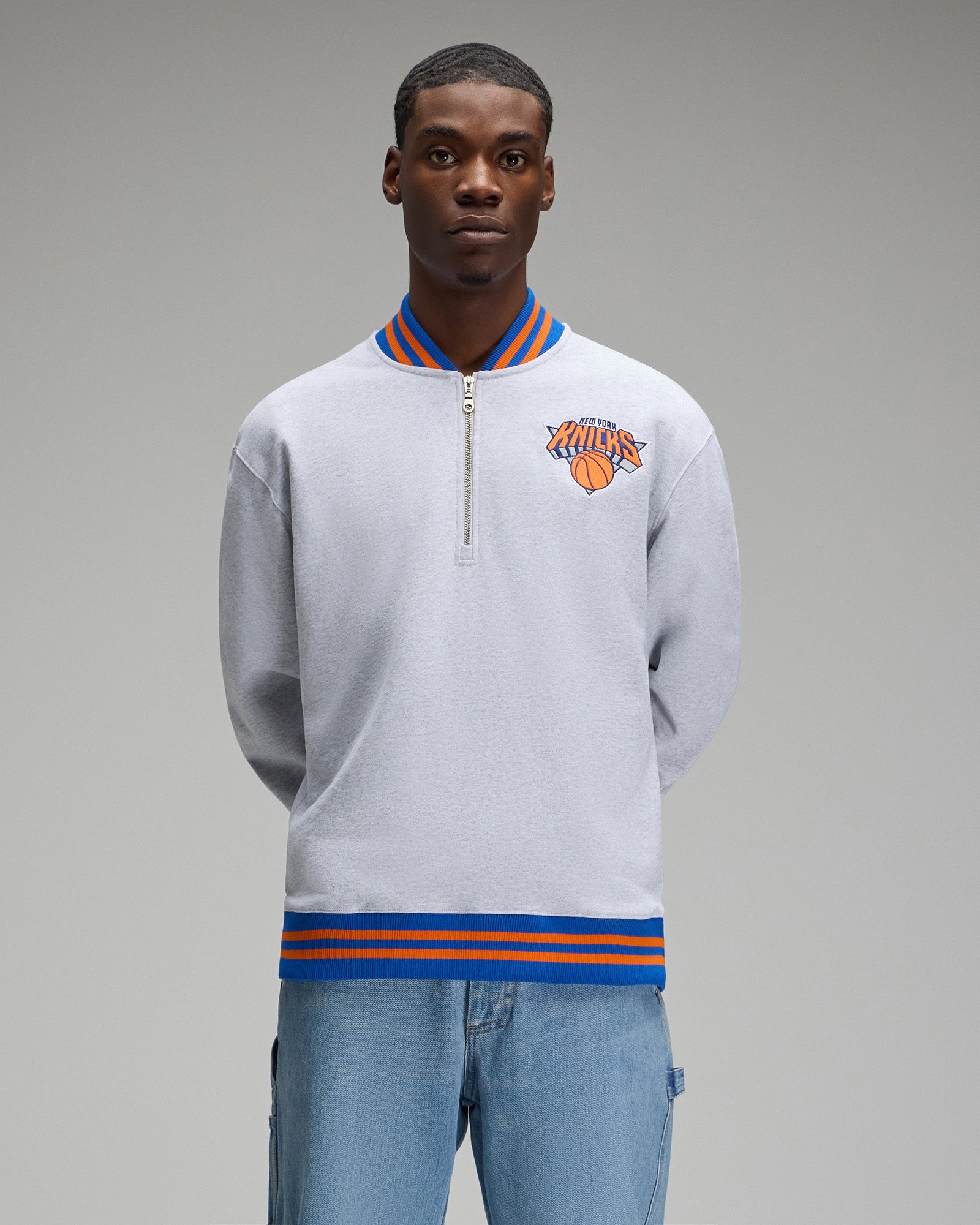 NBA New York Knicks Quarter-Zip Mockneck Sweatshirt - Ash Heather Grey IMAGE #6