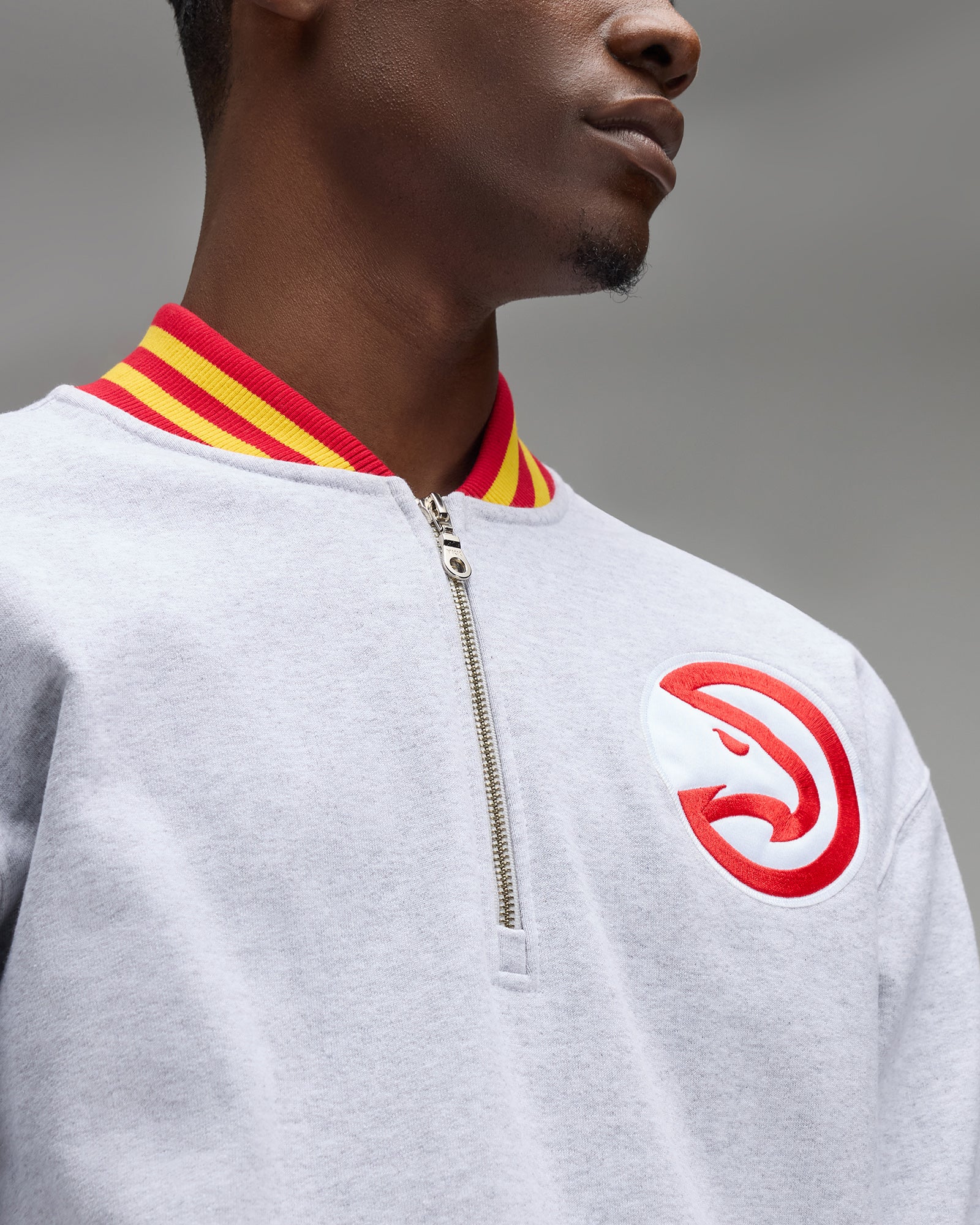 NBA Atlanta Hawks Quarter-Zip Mockneck Sweatshirt - Ash Heather Grey IMAGE #6